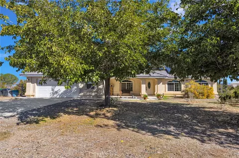 Exterior - 13585 Paramount, Phelan, CA 92371 photo 3 of 24