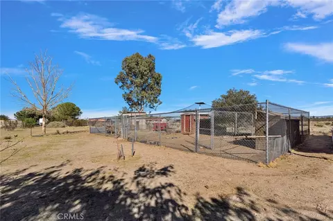 Exterior - 13585 Paramount, Phelan, CA 92371 photo 14 of 24