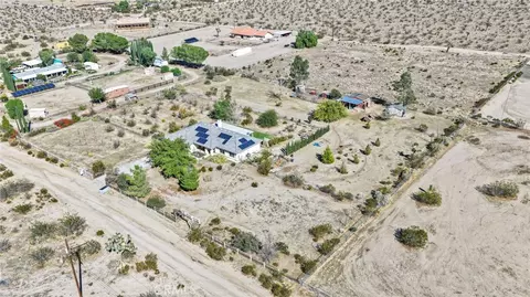 View/Area - 13585 Paramount, Phelan, CA 92371 photo 3 of 9