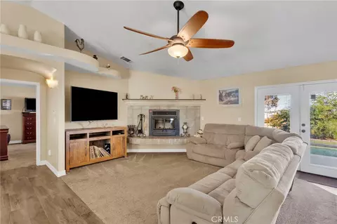 Living - 13585 Paramount, Phelan, CA 92371 photo 3 of 4