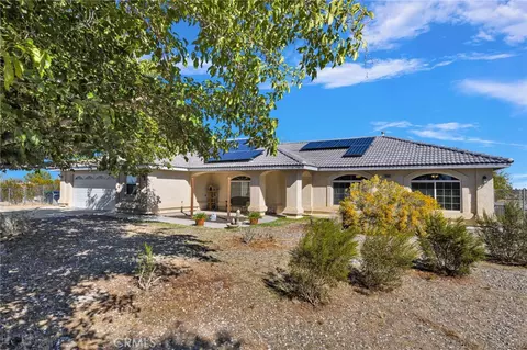 Exterior - 13585 Paramount, Phelan, CA 92371 photo 4 of 24