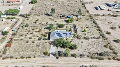 View/Area - 13585 Paramount, Phelan, CA 92371 photo 8 of 9