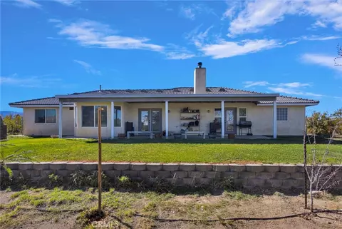 Exterior - 13585 Paramount, Phelan, CA 92371 photo 8 of 24