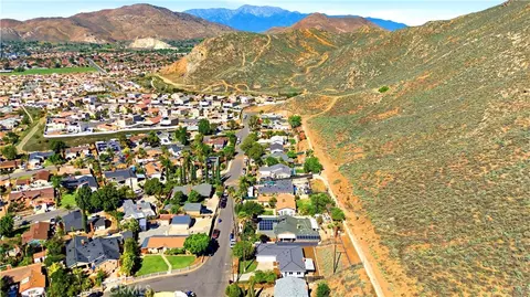 View/Area - 5901 Paramount, Riverside, CA 92509 photo 4 of 11