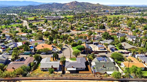 View/Area - 5901 Paramount, Riverside, CA 92509 photo 6 of 11