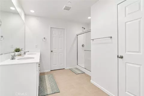 Entry Way - 8847 Glencliff Ave, Hesperia, CA 92344 photo 3 of 3
