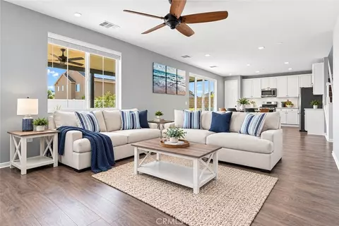 Living - 8847 Glencliff Ave, Hesperia, CA 92344 photo 1 of 4