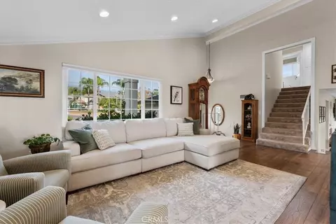 Living - 9959 Holly, Rancho Cucamonga, CA 91701 photo 2 of 4