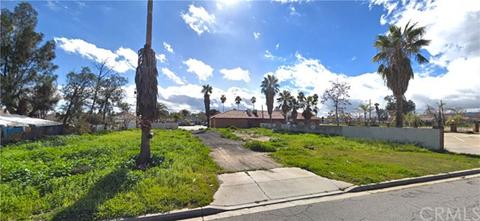 125 E 10th St, Perris, CA 92570 photo 1