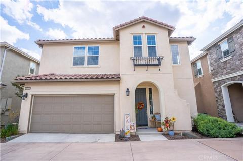 28433 Wild Rose Ln, Highland, CA 92346