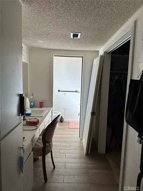 Other - 19472 Kinai Rd, Apple Valley, CA 92307 photo 3 of 16