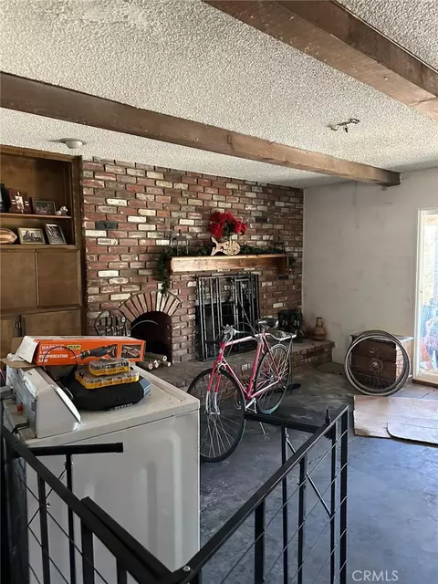 Other - 19472 Kinai Rd, Apple Valley, CA 92307 photo 6 of 16