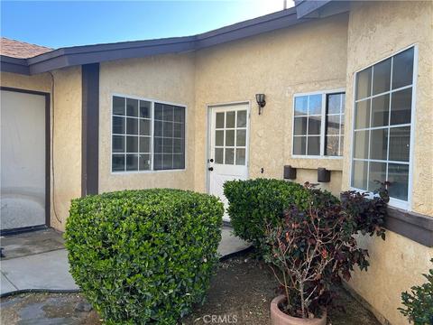 44717 27th St E, Lancaster, CA 93535 photo 1