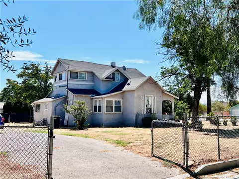137 S Jordan Ave, San Jacinto, CA 92583