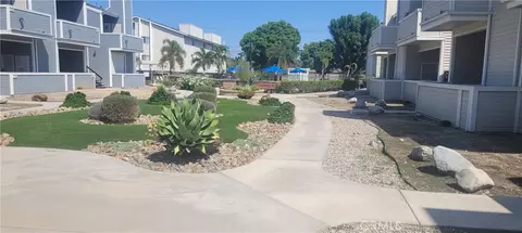 777 S Citrus Ave #142, Azusa, CA 91702
