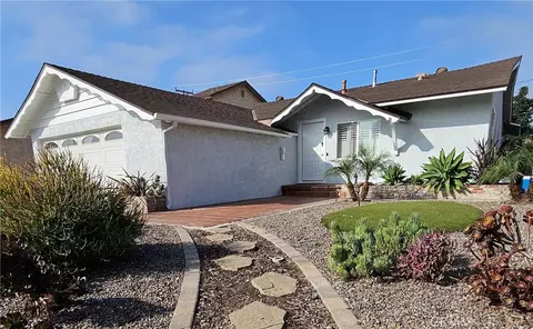 21011 Wardham Ave, Lakewood, CA 90715