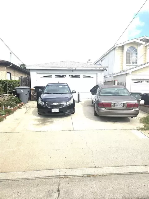 2213 Del Amo Blvd, Torrance, CA 90501