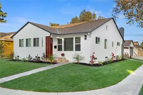 15022 Doty Ave, Hawthorne, CA 90250
