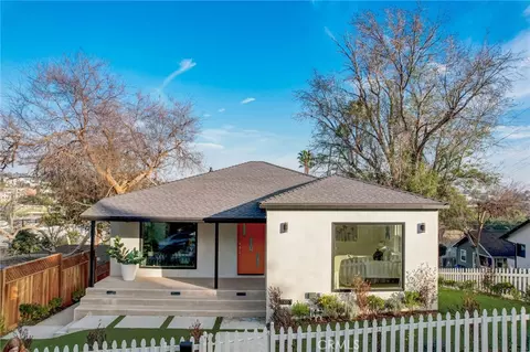 1402 Allesandro St, Los Angeles, CA 90026