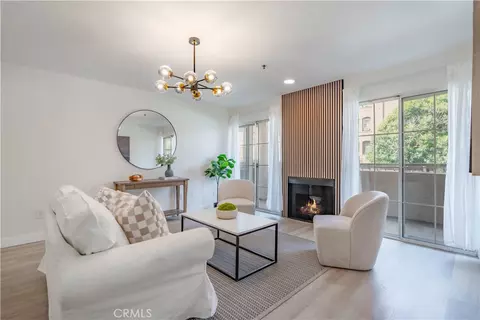 801 Pine Ave #111, Long Beach, CA 90813