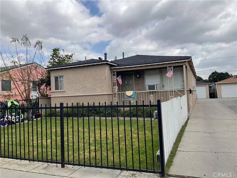 10020 San Gabriel Ave, South Gate, CA 90280 24 Photos Movoto