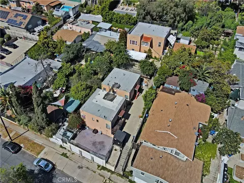 2001 Berkeley Ave, Los Angeles, CA 90026
