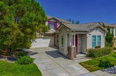 25063 Acorn Ct, Corona, CA 92883