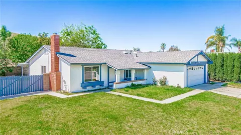 1583 Loyola Dr, San Bernardino, CA 92407