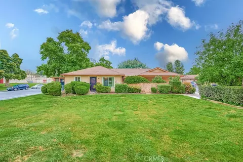 1398 Sierra Seneca Dr, San Jacinto, CA 92583