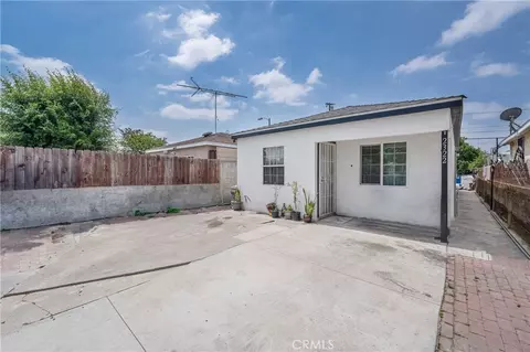 2322 108th E, Los Angeles, CA 90059