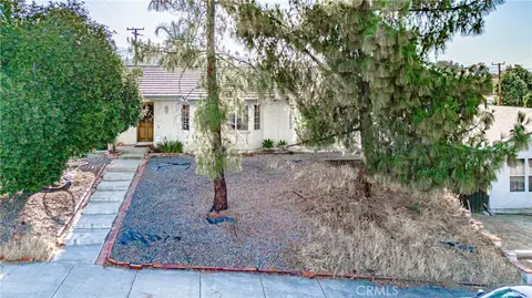 307 Mohr St, Lake Elsinore, CA 92530
