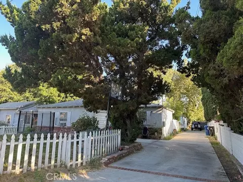 12352 Sylvan St, North Hollywood, CA 91606