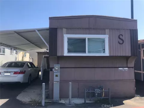 1618 W 132nd St #17, Gardena, CA 90249