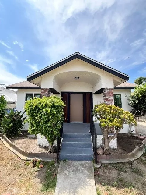348 E 73rd St, Los Angeles, CA 90003