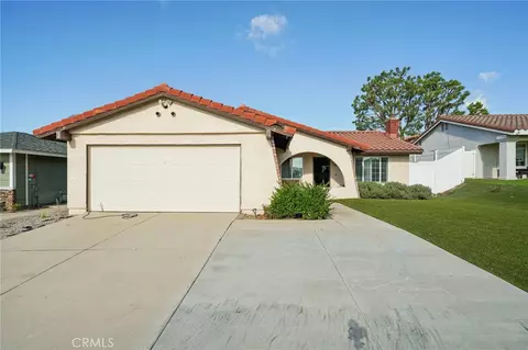 6250 Robin Ln, San Bernardino, CA 92407