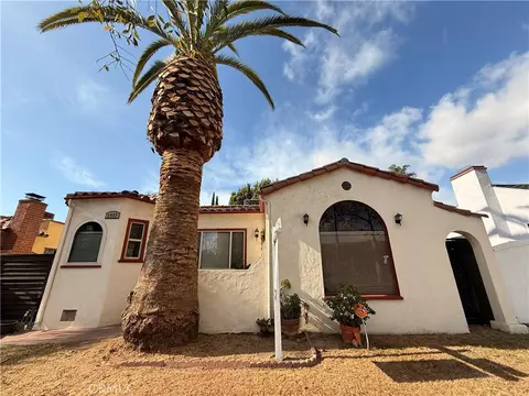 2419 Eucalyptus Ave, Long Beach, CA 90806