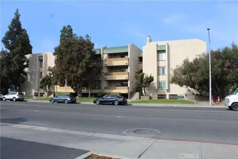 12141 Centralia St #119, Lakewood, CA 90715