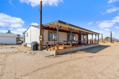 11524 Paramount Rd, Phelan, CA 92371