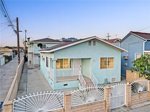 2536 Malabar St, Los Angeles, CA 90033