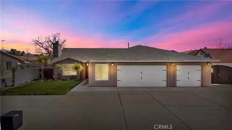 1160 Pennsylvania Ave, Beaumont, CA 92223