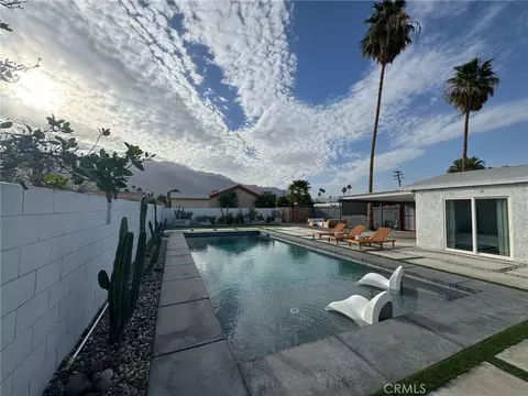 4011 E Camino San Simeon, Palm Springs, CA 92264