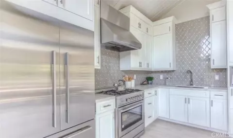 8357 Yucca Trl, Los Angeles, CA 90046