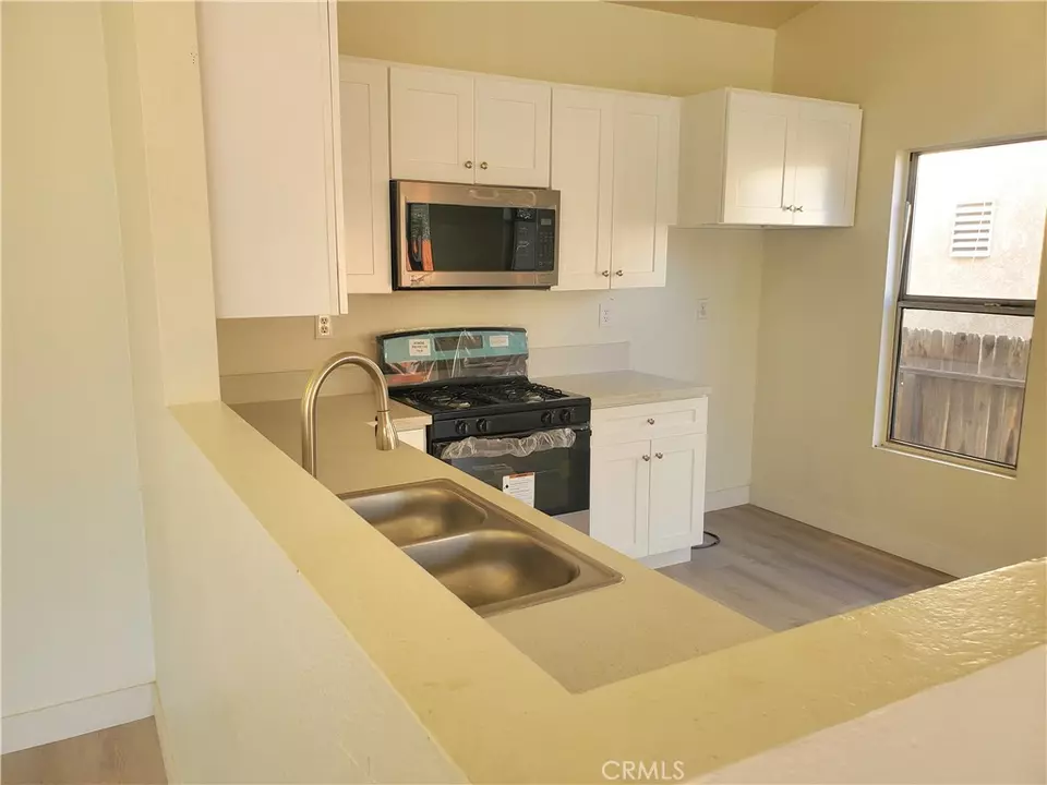 Kitchen - 10695 Plainfield St, Adelanto, CA 92301 photo 1 of 5