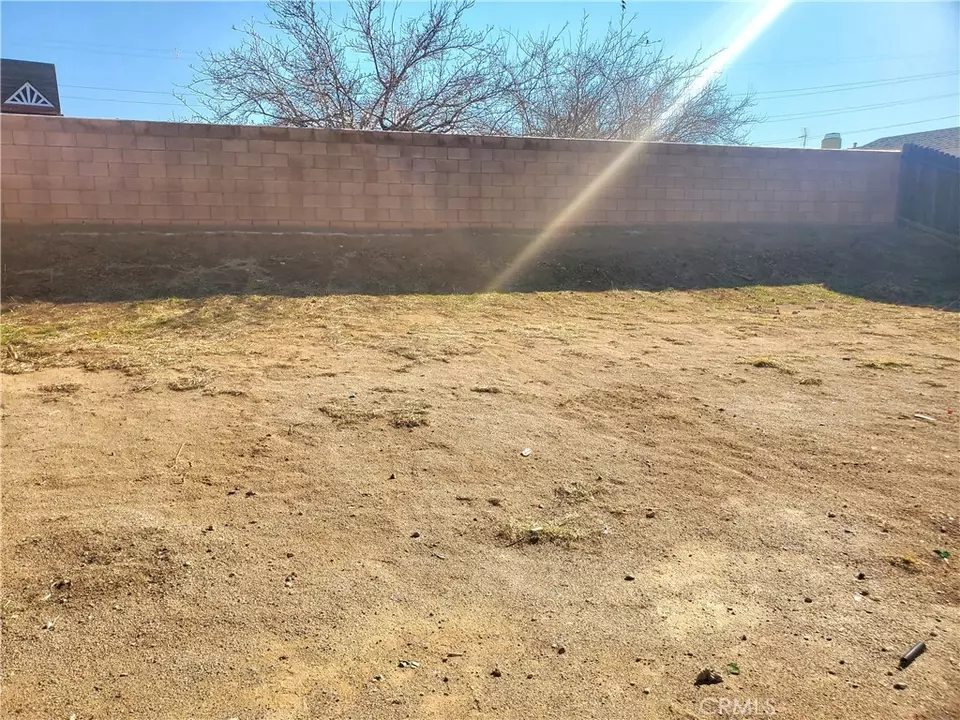 Exterior - 10695 Plainfield St, Adelanto, CA 92301 photo 7 of 7