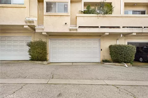 13580 Foothill Blvd #6, Sylmar, CA 91342