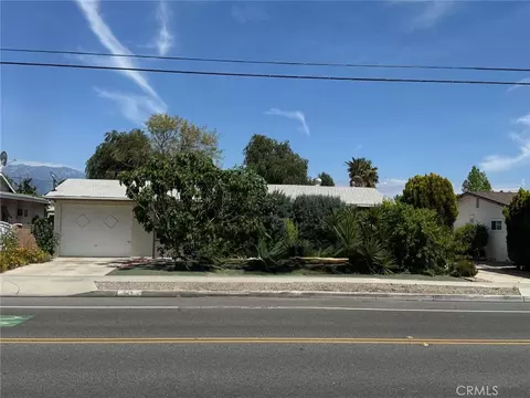 840 S Gilbert St, Hemet, CA 92543