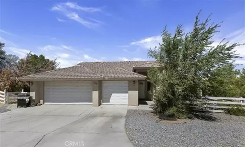 7548 Chase Ave, Hesperia, CA 92345