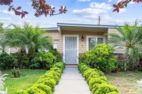 20402 Pioneer Blvd, Lakewood, CA 90715