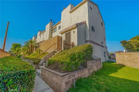 9517 Beach St #A, Bellflower, CA 90706