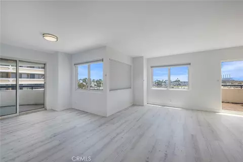 525 E Seaside Way E #309, Long Beach, CA 90802